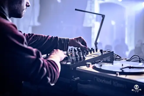 Chapter II — Vinyl release party — Buda, Bruxelles — photo 13 sur 122