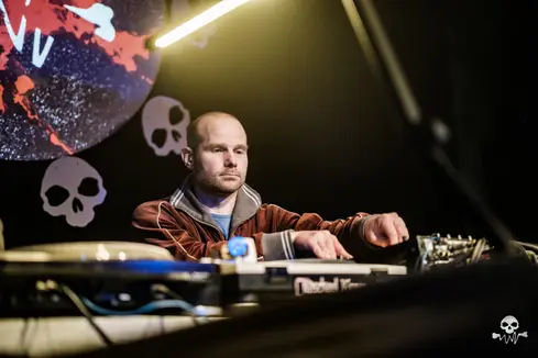Chapter II — Vinyl release party — Buda, Bruxelles — photo 35 sur 122