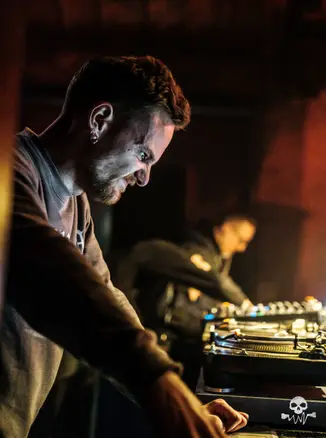 Chapter II — Vinyl release party — Buda, Bruxelles — photo 40 sur 122