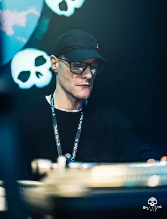 Chapter II — Vinyl release party — Buda, Bruxelles — photo 53 sur 122