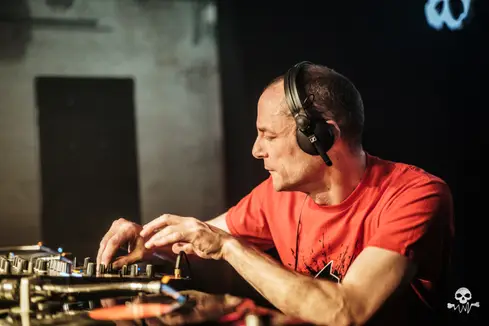 Chapter II — Vinyl release party — Buda, Bruxelles — photo 67 sur 122