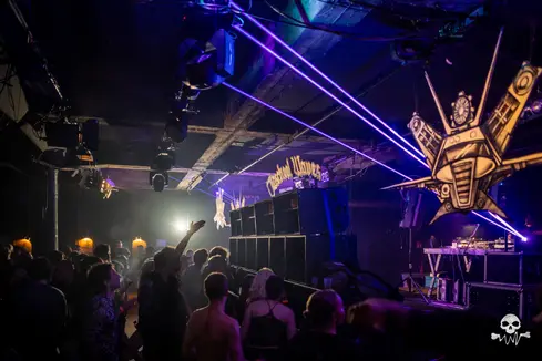 Oldschool Waves invites Exiles — Chinastraat, Gent — photo 32 sur 148