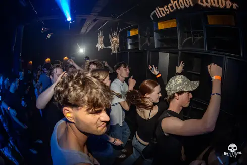 Oldschool Waves invites Exiles — Chinastraat, Gent — photo 45 sur 148