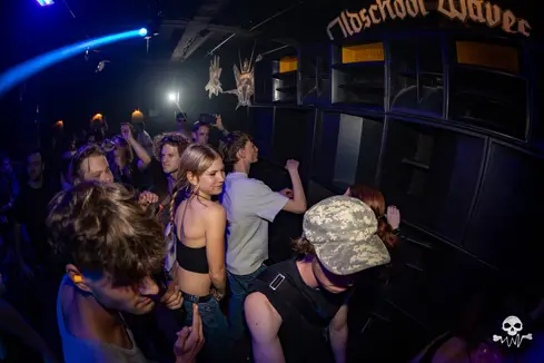 Oldschool Waves invites Exiles — Chinastraat, Gent — photo 46 sur 148
