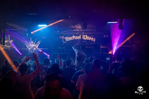 Oldschool Waves invites Exiles — Chinastraat, Gent — photo 63 sur 148