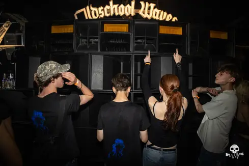 Oldschool Waves invites Exiles — Chinastraat, Gent — photo 82 sur 148