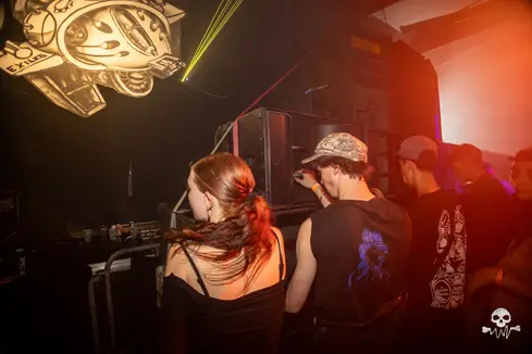 Oldschool Waves invites Exiles — Chinastraat, Gent — photo 87 sur 148