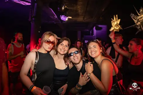 Oldschool Waves invites Exiles — Chinastraat, Gent — photo 89 sur 148