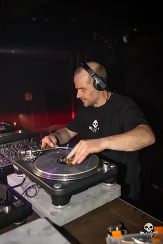 Oldschool Waves invites Exiles — Chinastraat, Gent — photo 109 sur 148