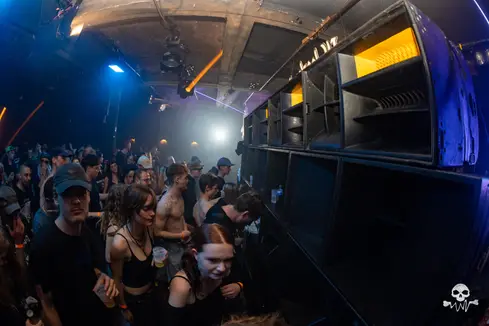 Oldschool Waves invites Exiles — Chinastraat, Gent — photo 116 sur 148