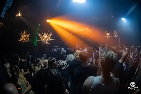 Oldschool Waves invites Exiles — Chinastraat, Gent — photo 120 sur 148