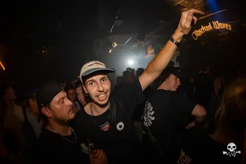 Oldschool Waves invites Exiles — Chinastraat, Gent — photo 123 sur 148