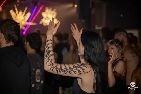 Oldschool Waves invites Exiles — Chinastraat, Gent — photo 131 sur 148