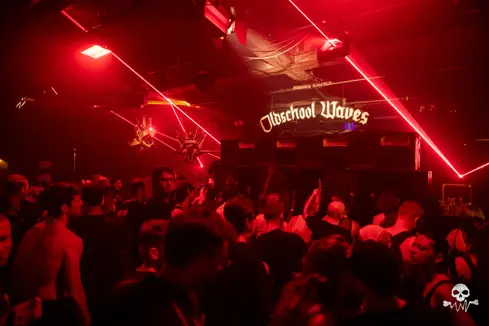 Oldschool Waves invites Exiles — Chinastraat, Gent — photo 145 sur 148