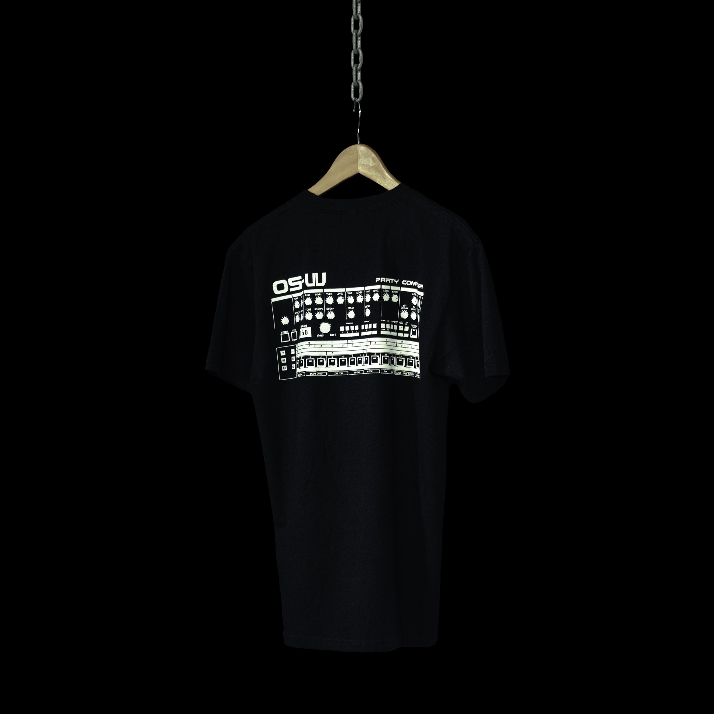 Oldschool Waves Shooting -packshot tee shirt TR-909 de dos